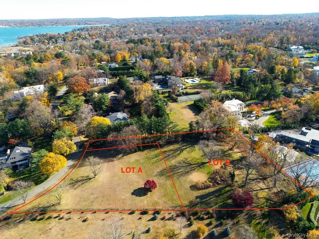 16-B Hamptworth Drive Great Neck NY 11024