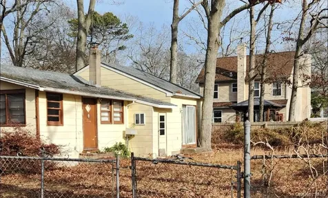 181 Cypress Drive Mastic Beach NY 11951