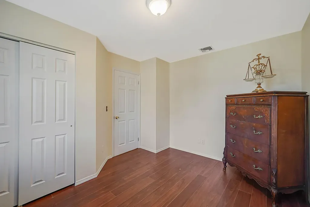 115 Hammond Road Centereach NY 11720