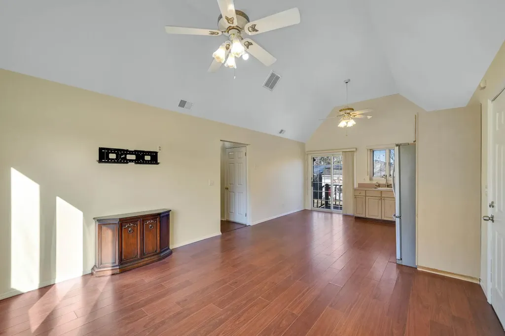 115 Hammond Road Centereach NY 11720