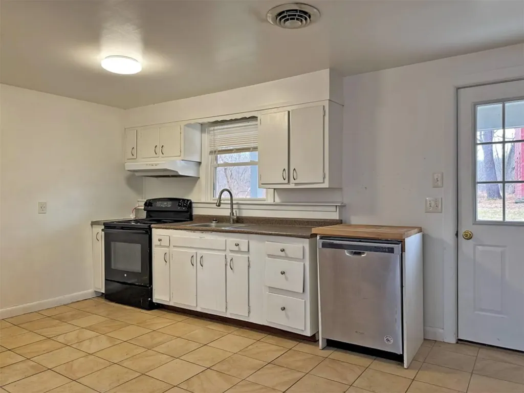 5098-5102 Route 9g Tivoli NY 12583
