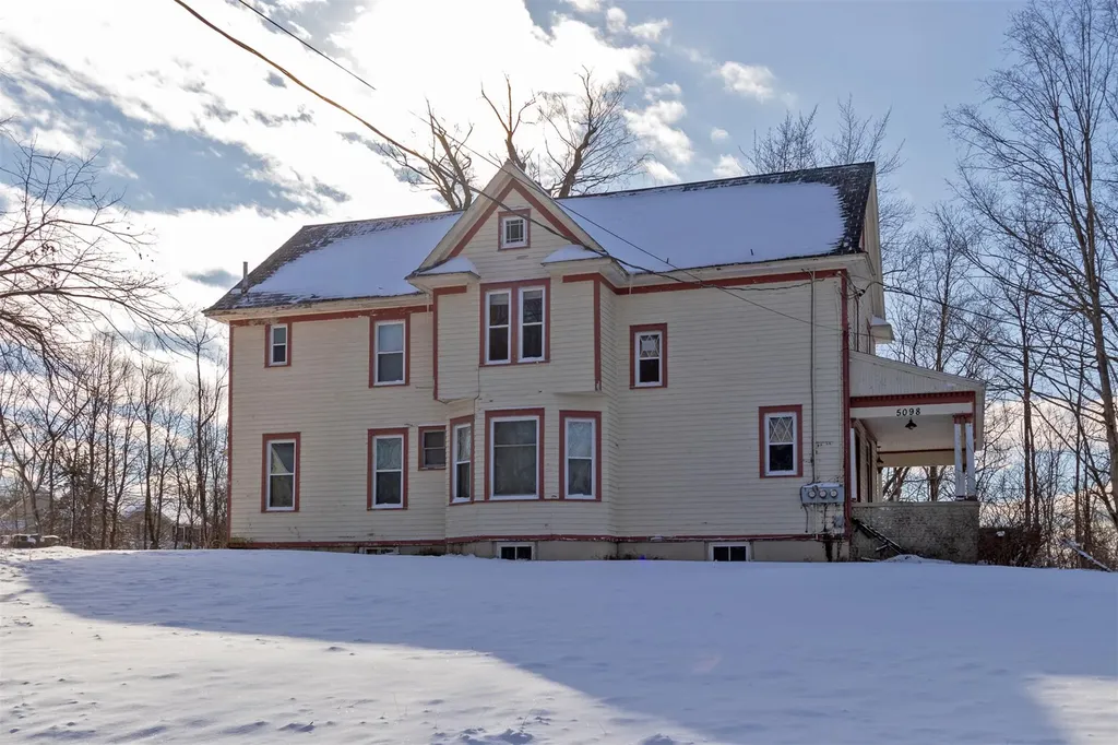 5098-5102 Route 9g Tivoli NY 12583