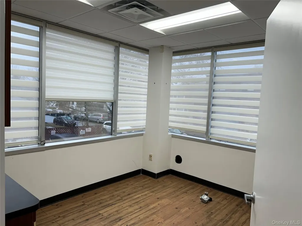 218-14 Northern Boulevard Bayside NY 11361