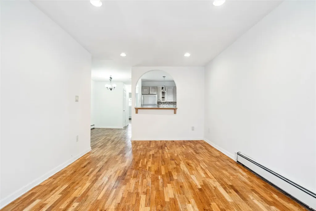 458 Swinton Avenue Bronx NY 10465
