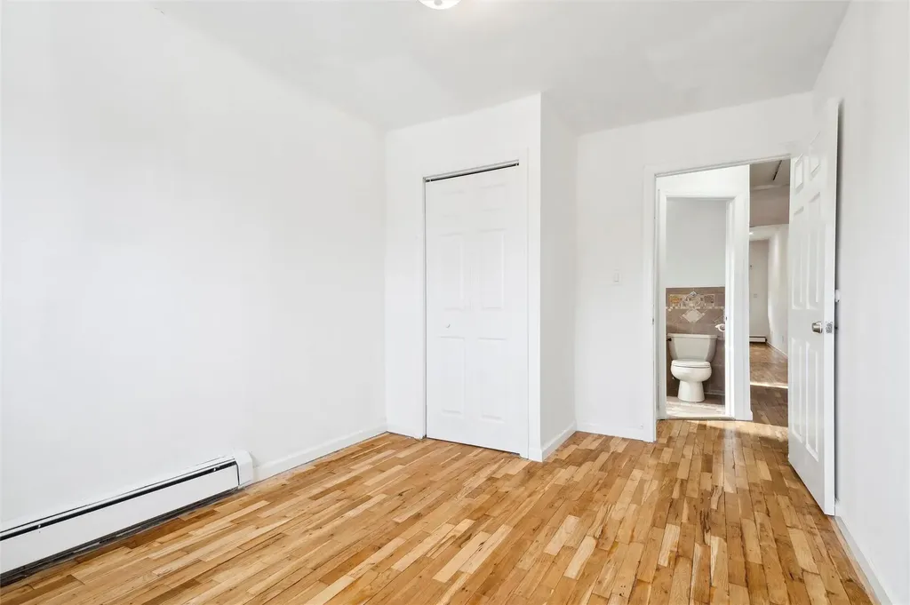 458 Swinton Avenue Bronx NY 10465