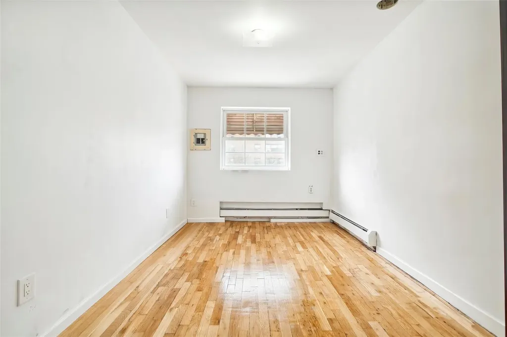 458 Swinton Avenue Bronx NY 10465