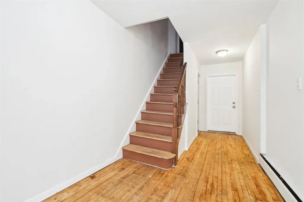 458 Swinton Avenue Bronx NY 10465