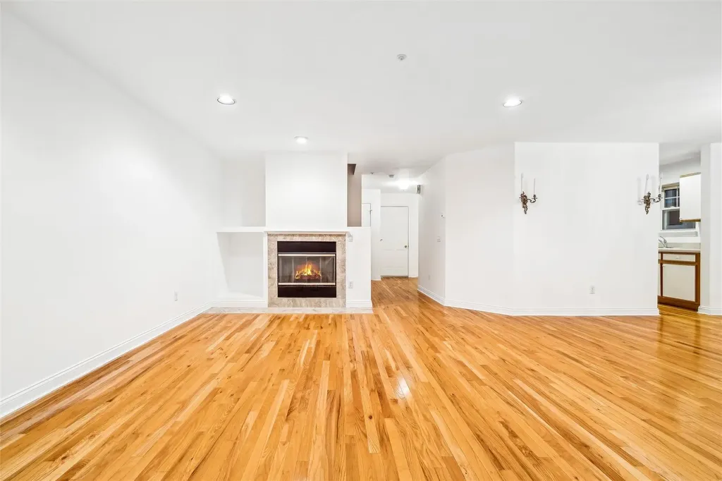 113 Winding Ridge Road White Plains NY 10603