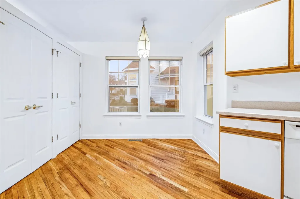 113 Winding Ridge Road White Plains NY 10603