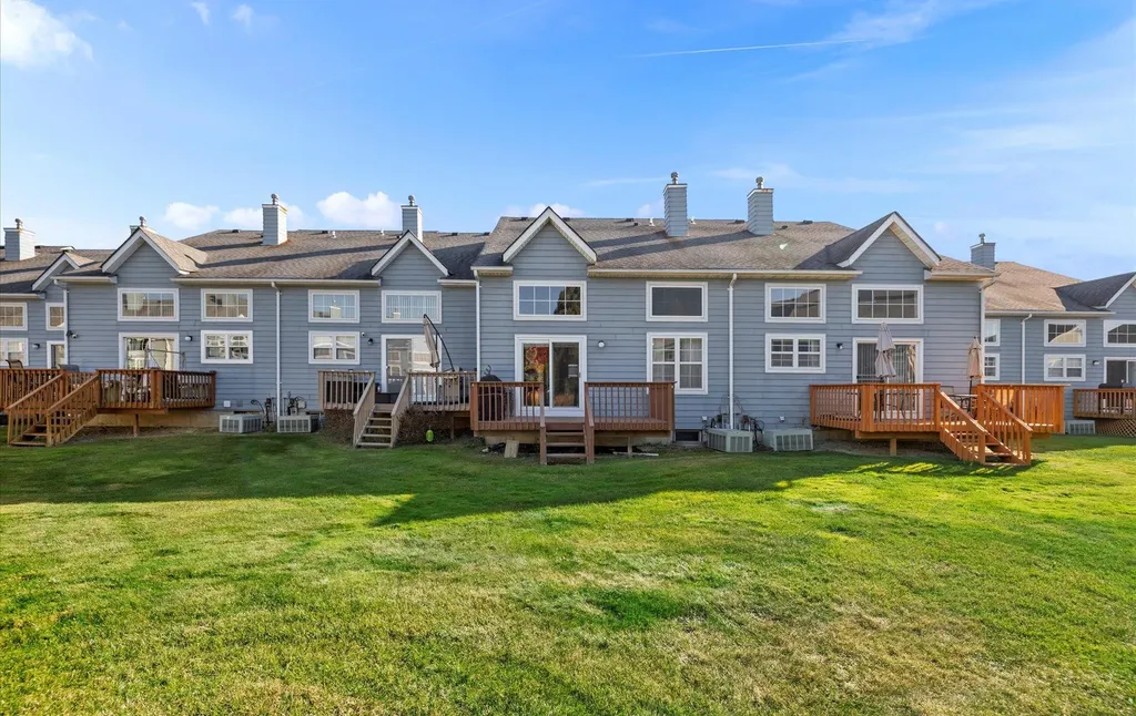 59 Pleasantview Drive Central Islip NY 11722