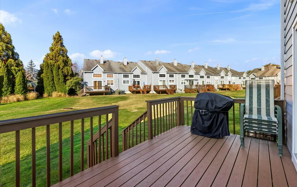 59 Pleasantview Drive Central Islip NY 11722