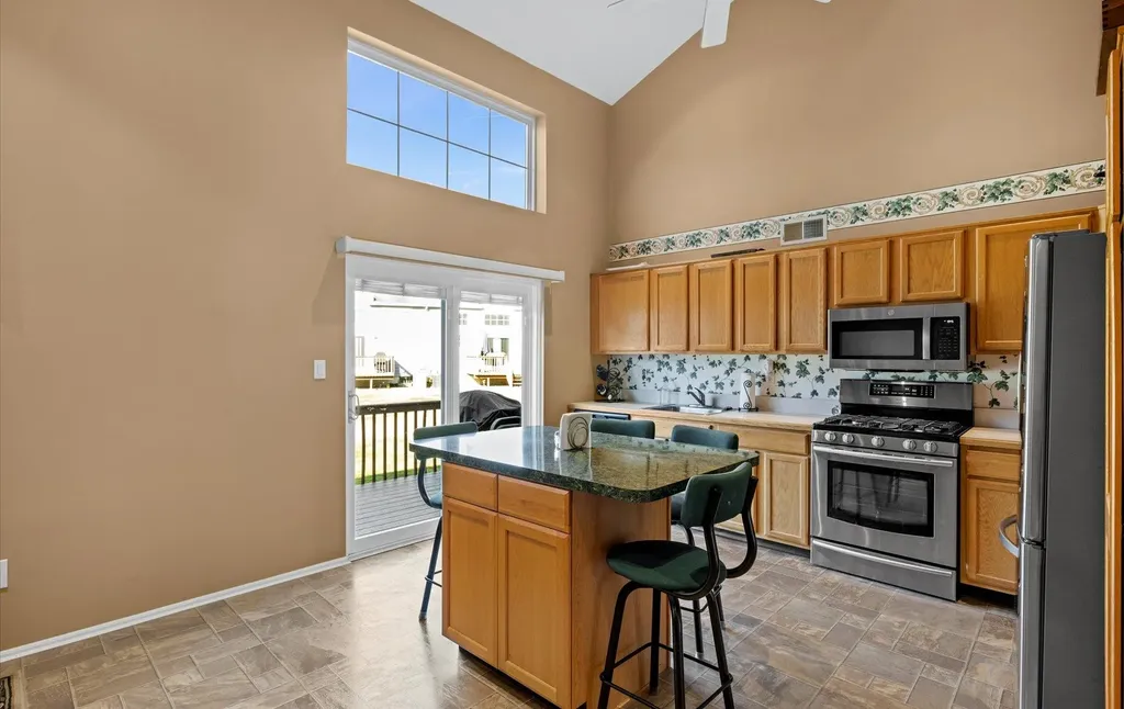 59 Pleasantview Drive Central Islip NY 11722