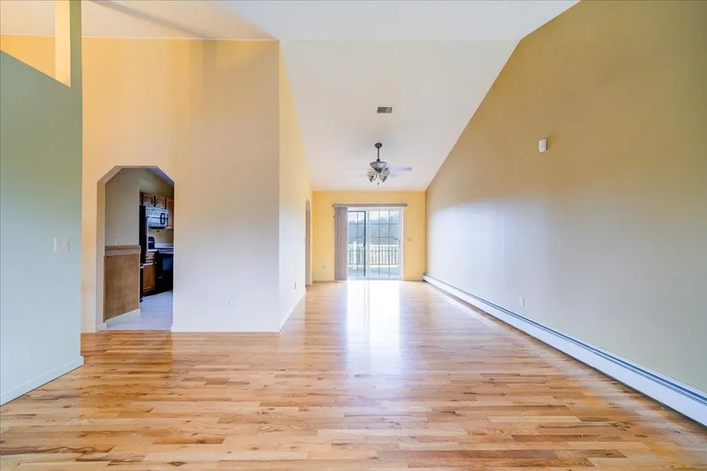 6 Edwards Drive Pine Bush NY 12566