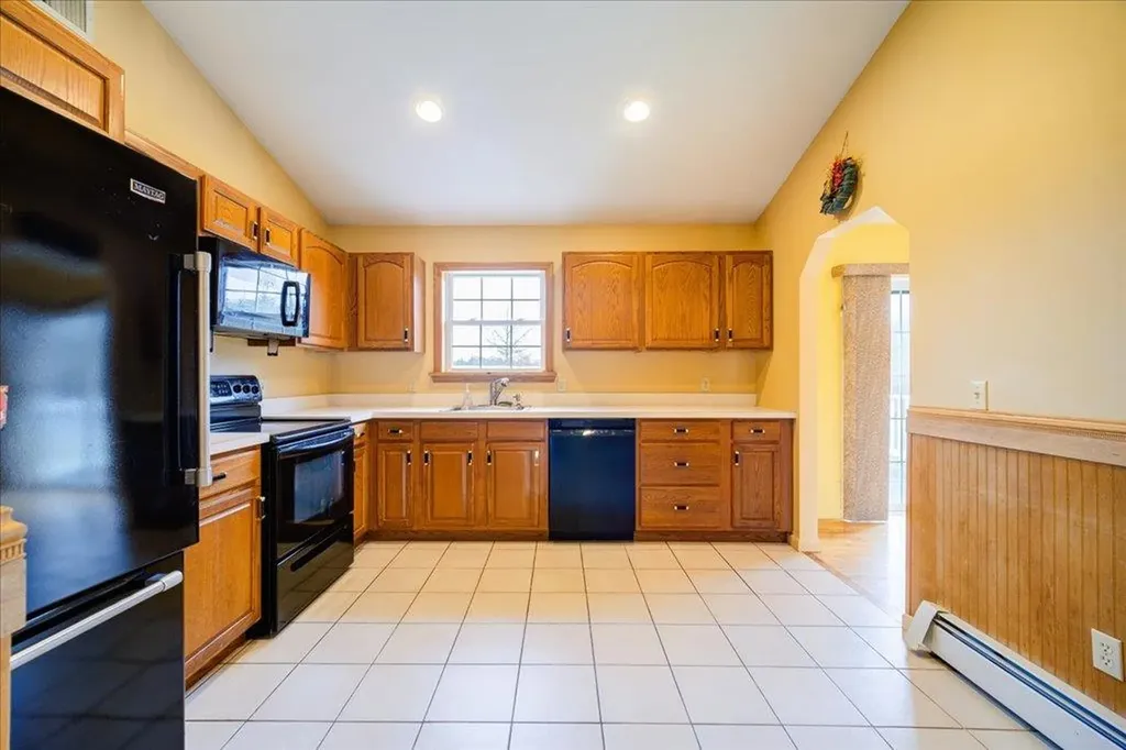 6 Edwards Drive Pine Bush NY 12566