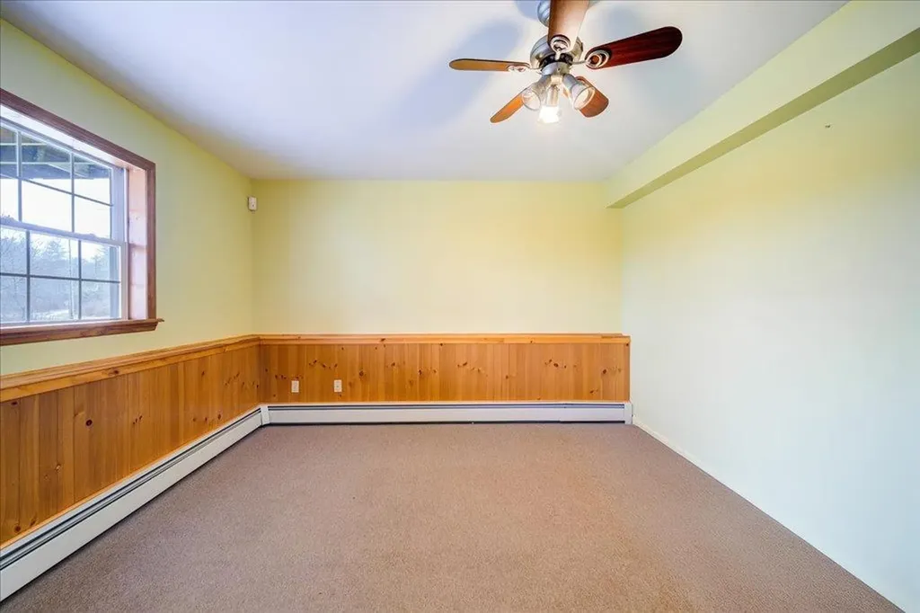 6 Edwards Drive Pine Bush NY 12566