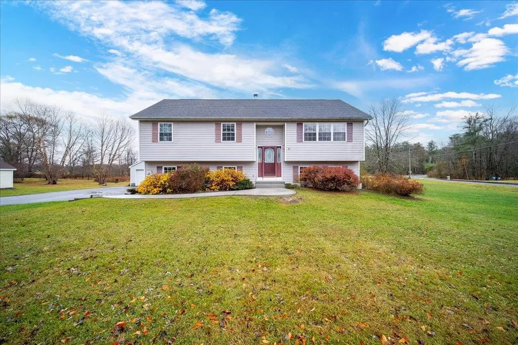 6 Edwards Drive Pine Bush NY 12566