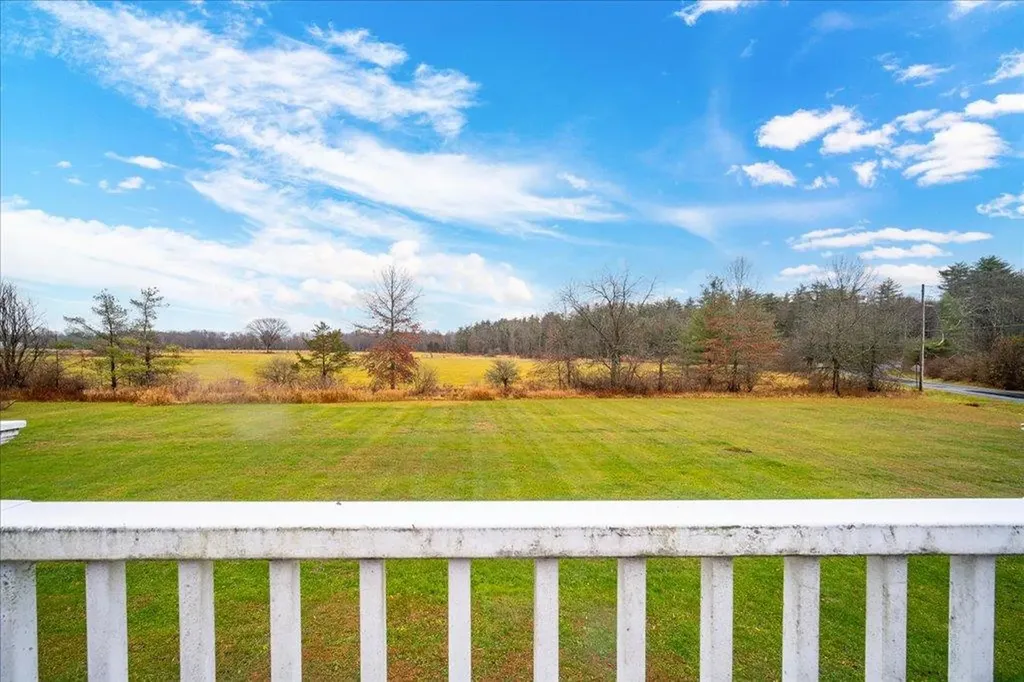6 Edwards Drive Pine Bush NY 12566