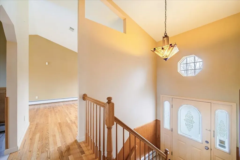 6 Edwards Drive Pine Bush NY 12566