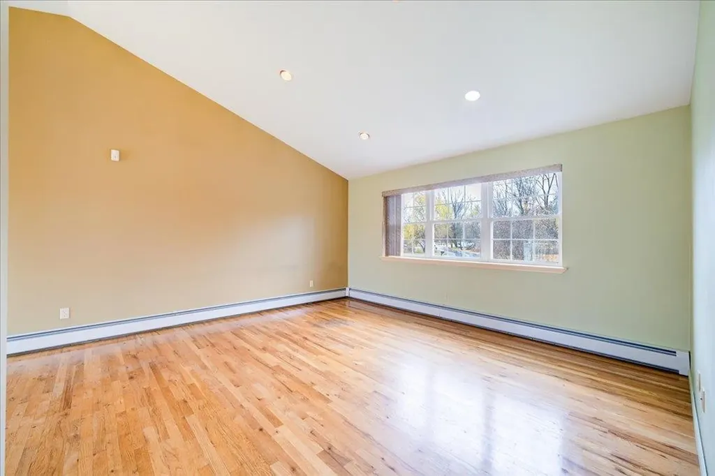6 Edwards Drive Pine Bush NY 12566