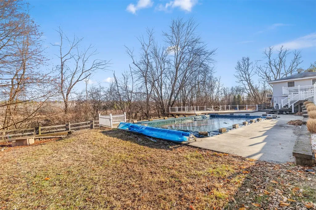 69 Eastern Parkway Germantown NY 12526