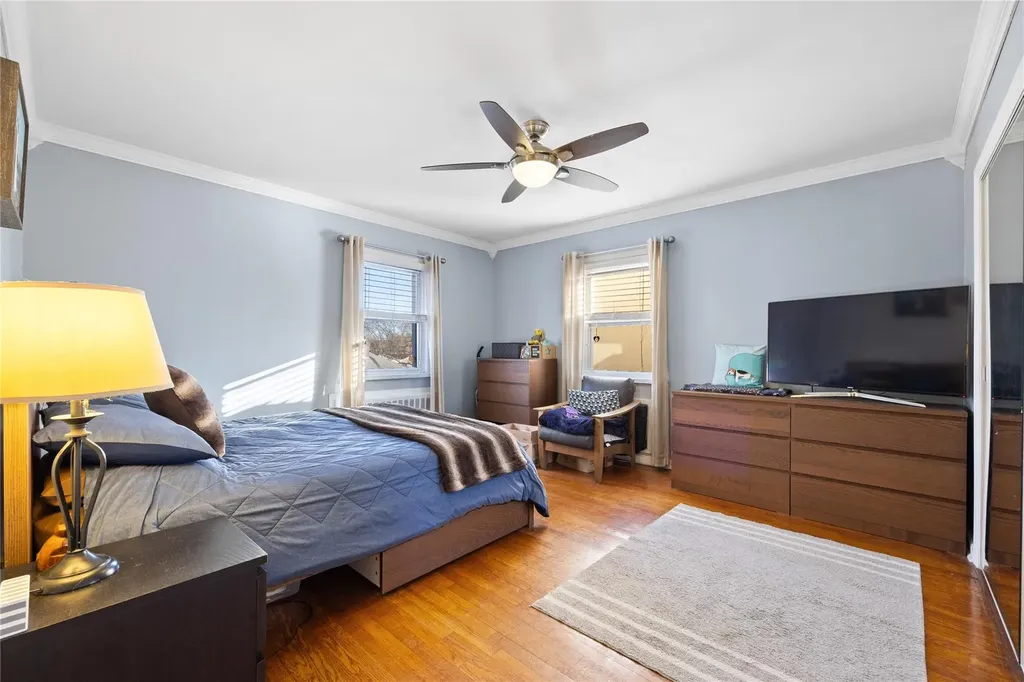 2434 Fish Avenue Bronx NY 10469