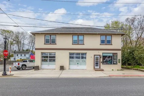 400 Lake Avenue Saint James NY 11780
