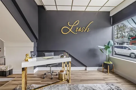 400 Lake Avenue Saint James NY 11780