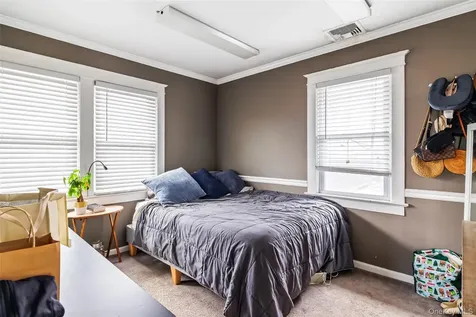 400 Lake Avenue Saint James NY 11780