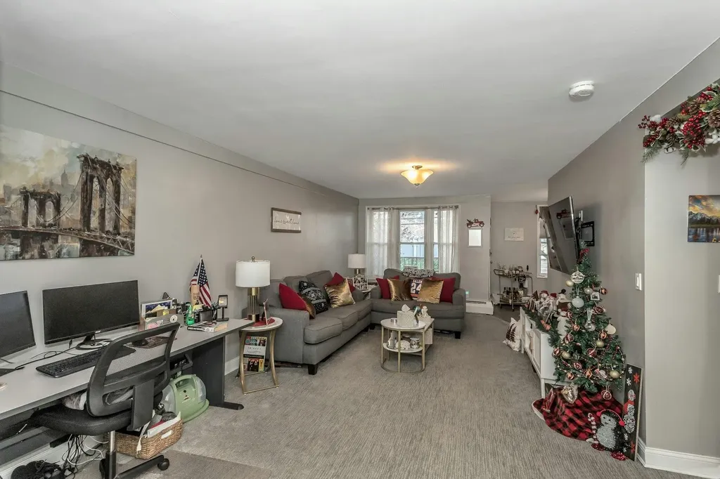 60 Hempstead Avenue Lynbrook NY 11563