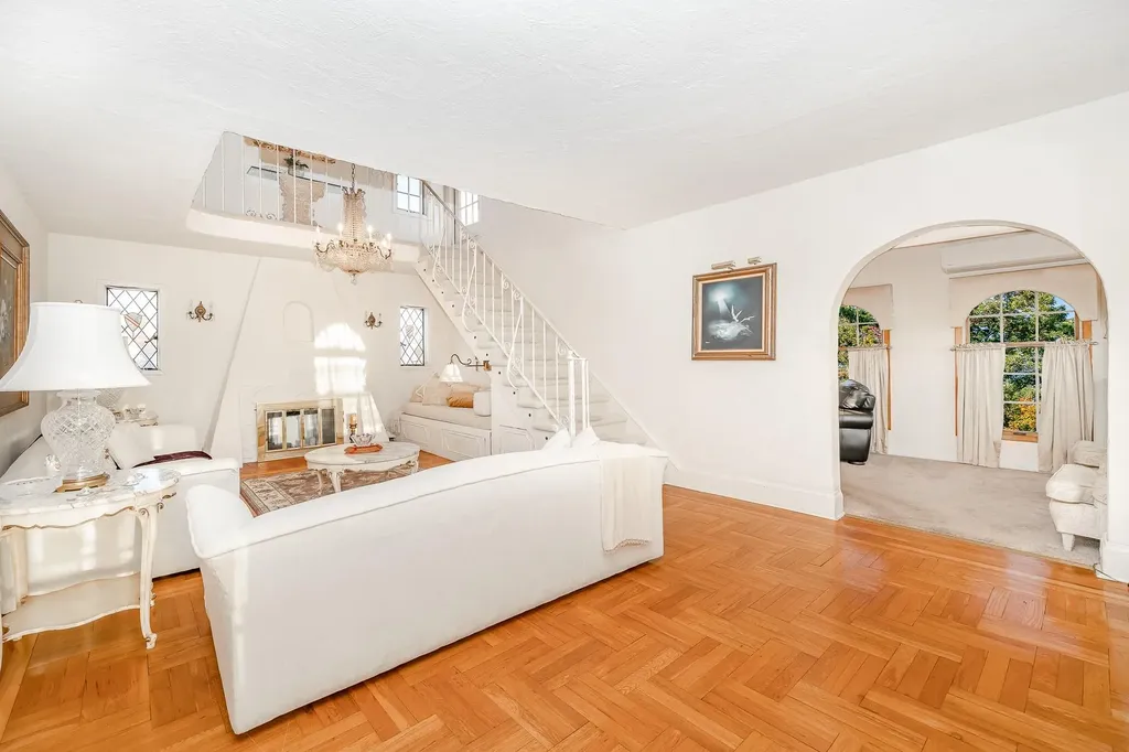 153 Lincoln Boulevard Merrick NY 11566