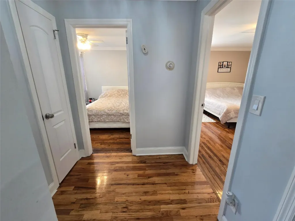 17 Hillcrest Drive Westbury NY 11590