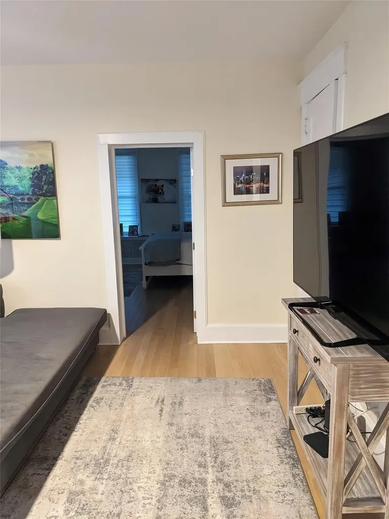 71 Longview Avenue White Plains NY 10605