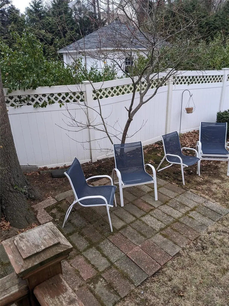 71 Longview Avenue White Plains NY 10605