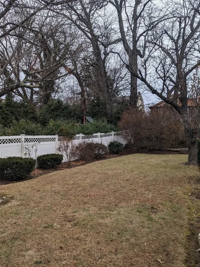 71 Longview Avenue White Plains NY 10605