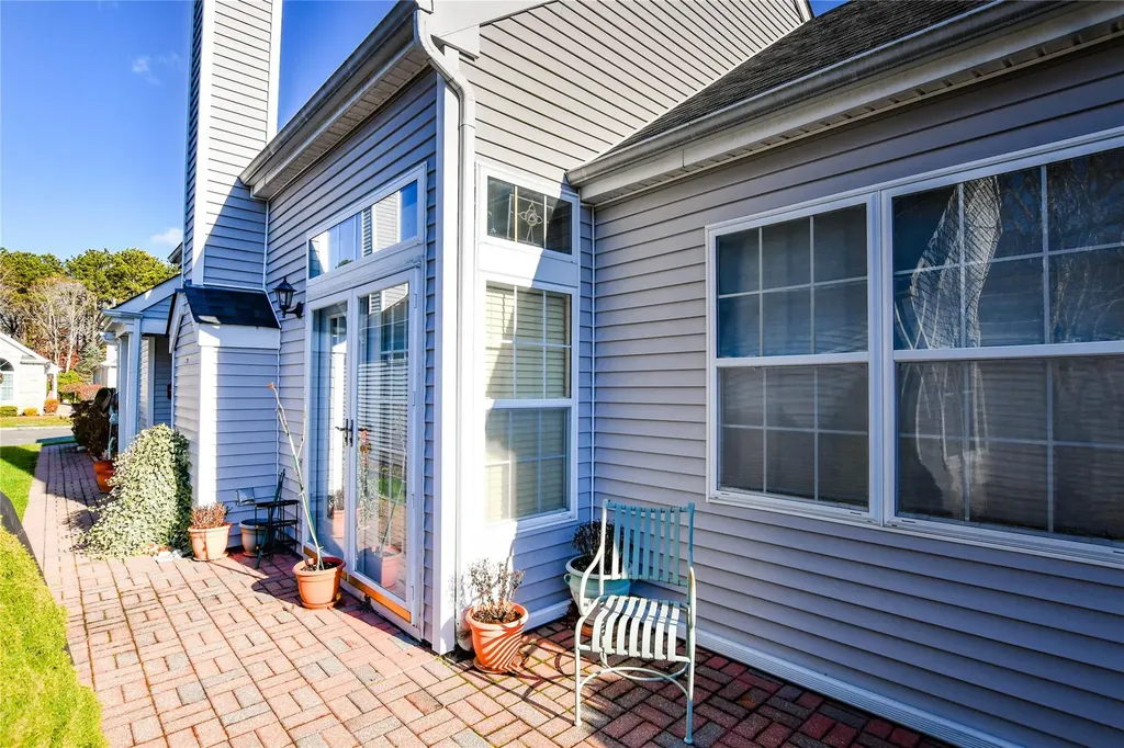 575 Leisure Drive Ridge NY 11961