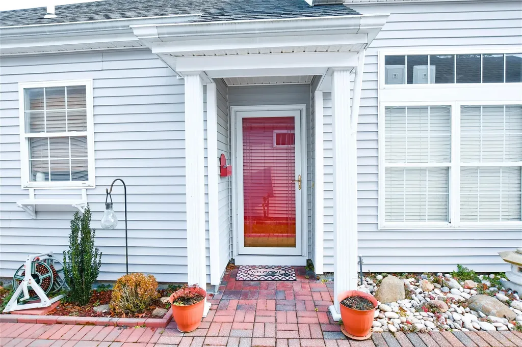 575 Leisure Drive Ridge NY 11961