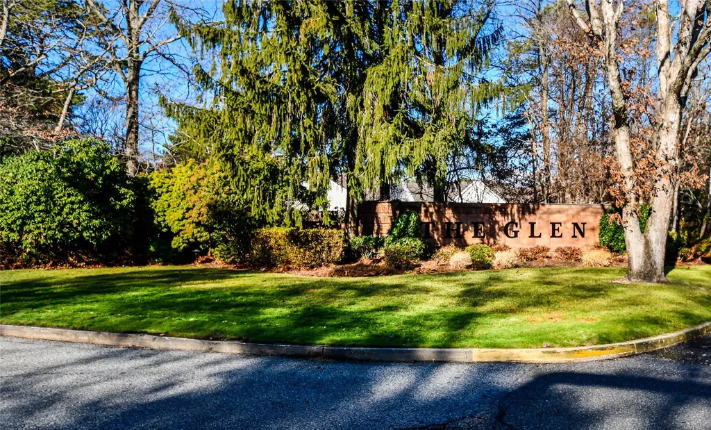 575 Leisure Drive Ridge NY 11961
