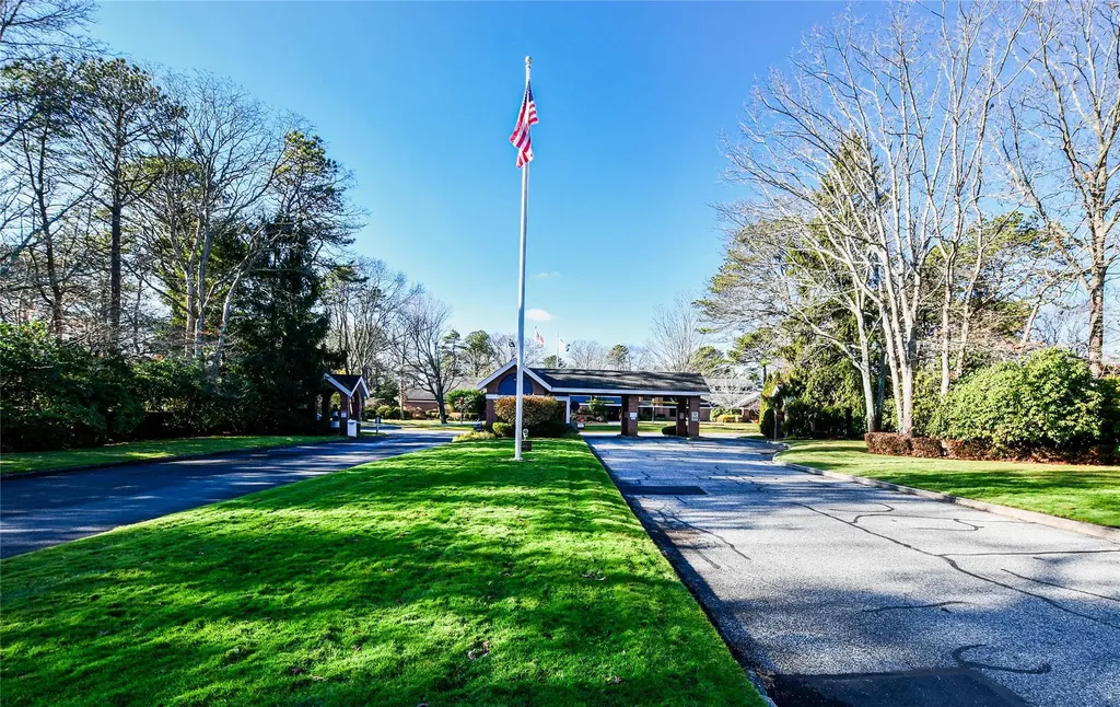 575 Leisure Drive Ridge NY 11961