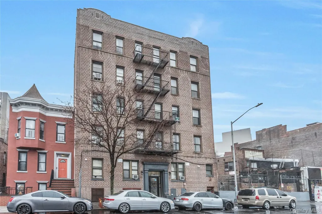 1383 Plimpton Avenue Bronx NY 10452