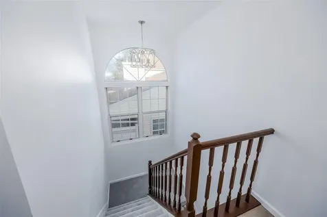 8 Woodchuck Trail Coram NY 11727