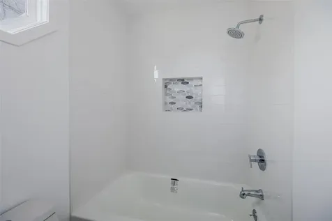 8 Woodchuck Trail Coram NY 11727