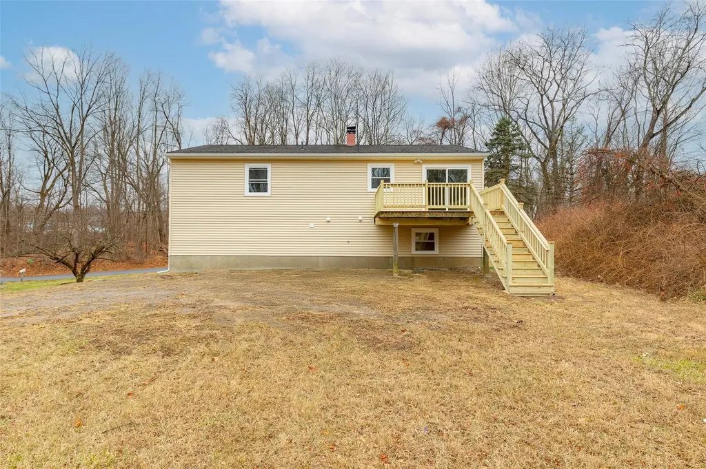 63 Camelot Road Poughkeepsie NY 12601