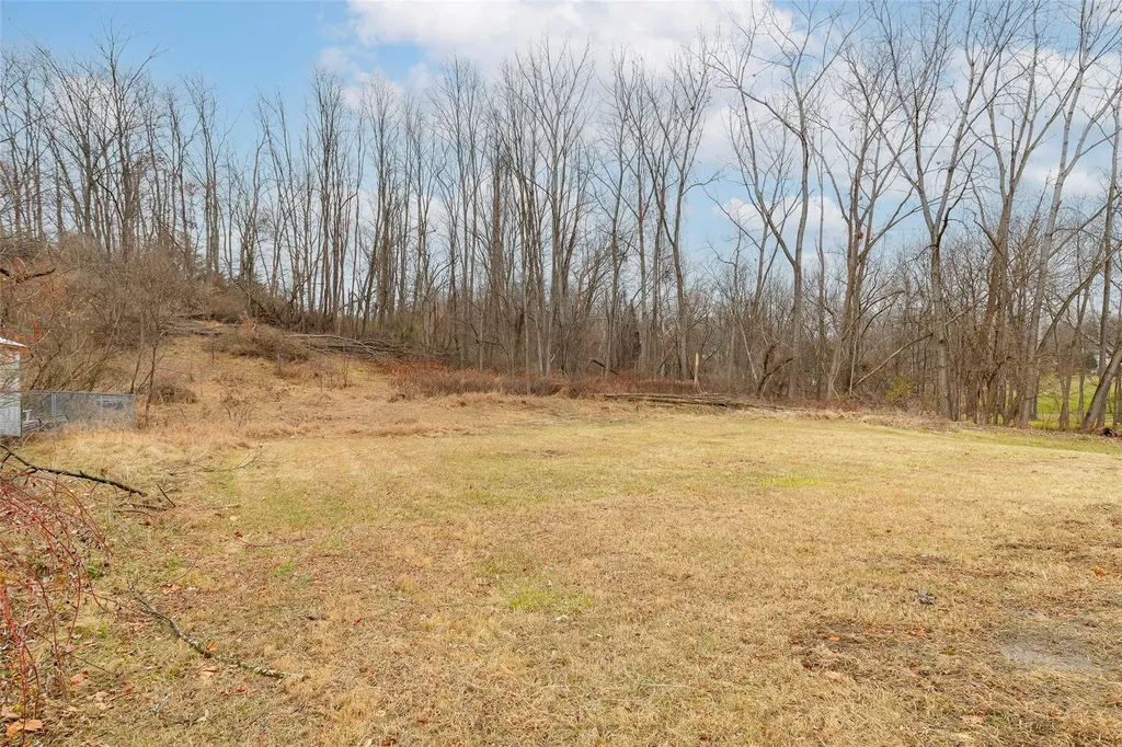 63 Camelot Road Poughkeepsie NY 12601