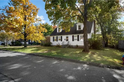 15 Charles Street Hudson NY 12534