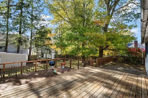 15 Charles Street Hudson NY 12534