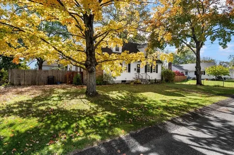 15 Charles Street Hudson NY 12534