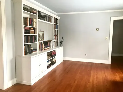 15 Charles Street Hudson NY 12534