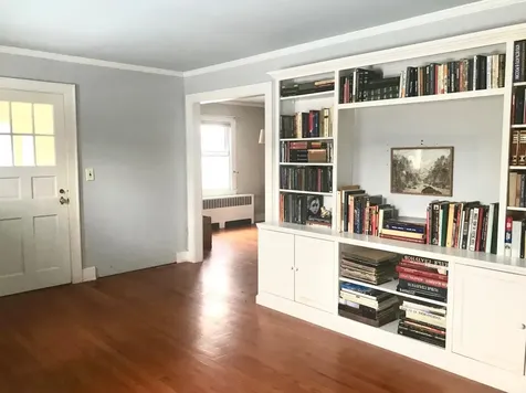 15 Charles Street Hudson NY 12534