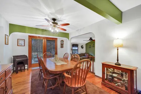 142 Norwalk Avenue Medford NY 11763