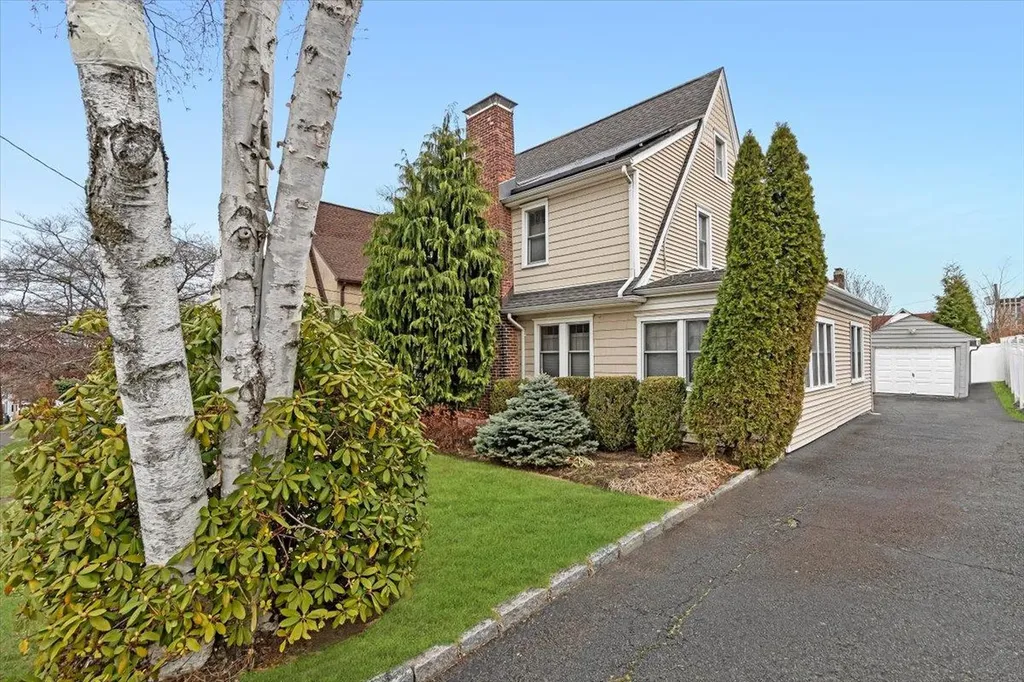 34 Lincoln Avenue White Plains NY 10606